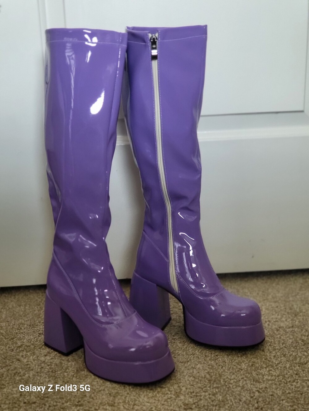 ♥️NWT♥️ Girls Purple High-Gloss Platform Knee-High Costume Boots